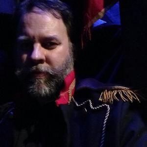 Meet your Posher, Ian